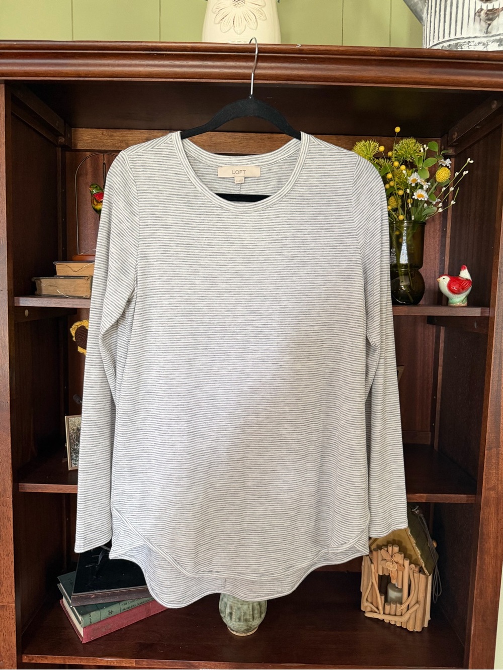 LOFT Gray Striped Long Sleeve Crewneck Top